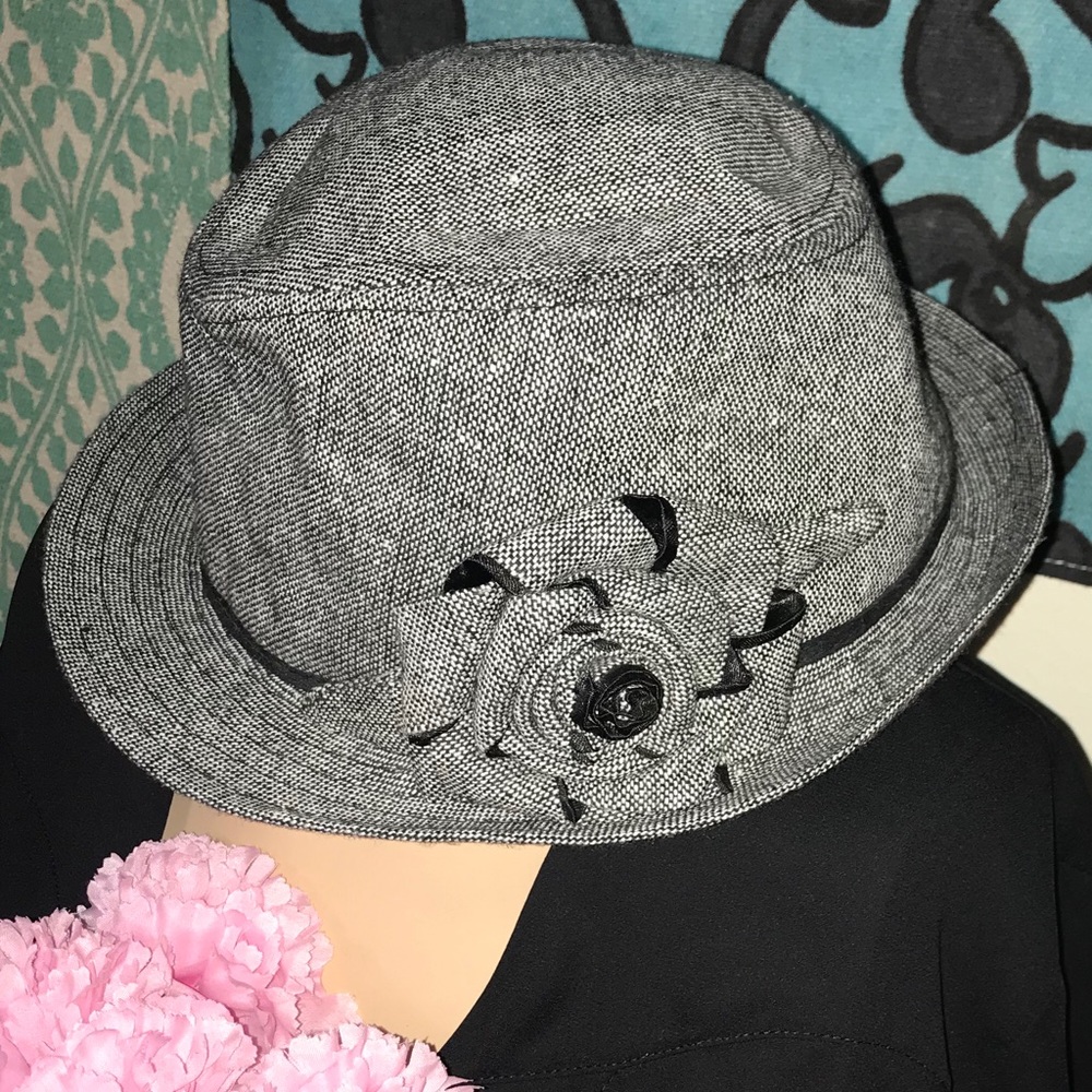 Patterned cloth rose hat